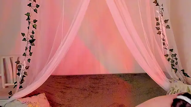 MishkaMe online show from 30, 12, 2024