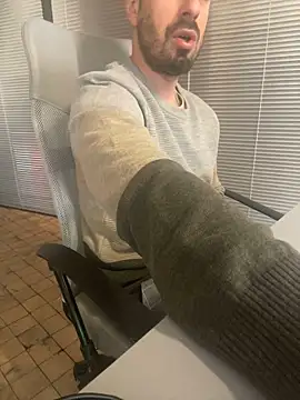 giorgakaci69 online show from 24, 3, 2026