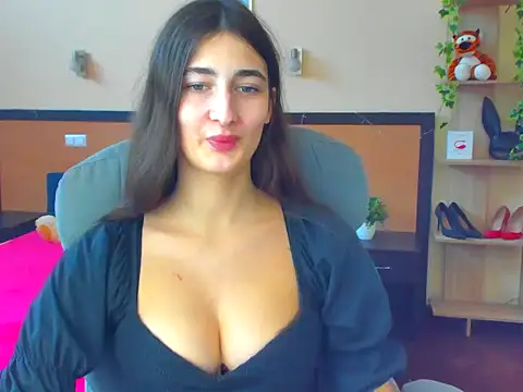 Moon-liza online show from 23, 1, 2025