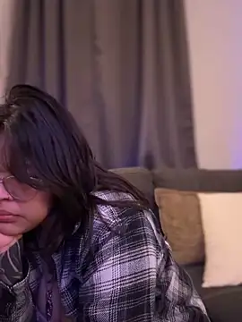 miacanela xo online show from 7, 1, 2026