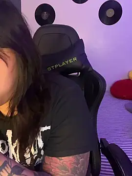 miacanela xo online show from 3, 3, 2026