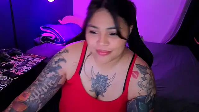 Snapshot of miacanela_xo chatting on 30, 6, 2026 miacanela xo online show from 30, 6, 2026