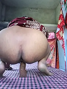 HotSexyBoudi online show from 27, 6, 2026