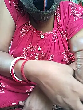 HotSexyBoudi online show from 8, 8, 2026