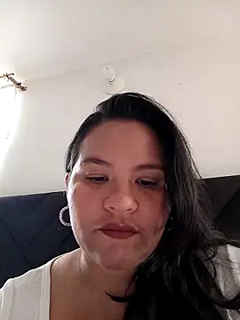 Julieta-tits online show from 18, 6, 2026