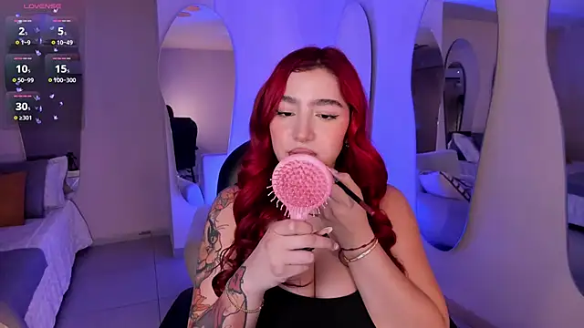 ViolettCastel online show from 2, 10, 2025