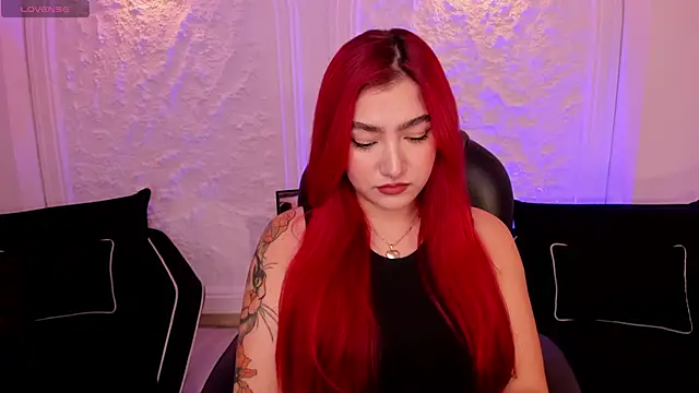 ViolettCastel online show from 18, 10, 2025