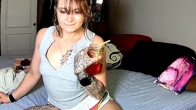 ZeelaXoXo online show from 10, 1, 2026