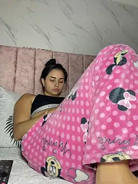 Kimmymadison- online show from 23, 7, 2026