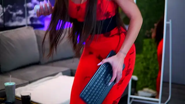 Snapshot of RaquelleVon chatting on 20, 2, 2026 RaquelleVon online show from 20, 2, 2026