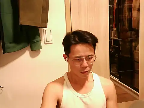 Snapshot of ker1ker chatting on 8, 2, 2025 ker1ker online show from 8, 2, 2025