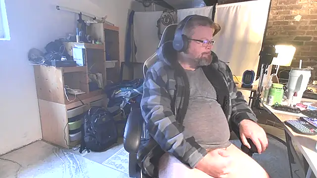 MagnusCockus online show from 2, 4, 2026