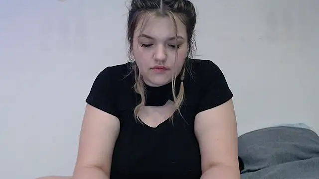 AnitaWillias online show from 23, 2, 2025