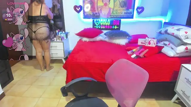 Snapshot of karenmilf_4 chatting on 16, 1, 2025 karenmilf 4 online show from 16, 1, 2025