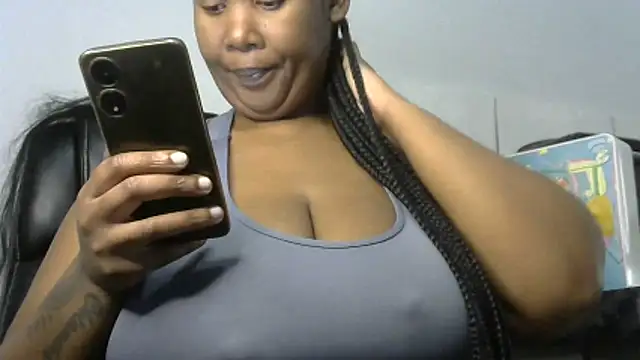 NippleMilkXx online show from 6, 5, 2026