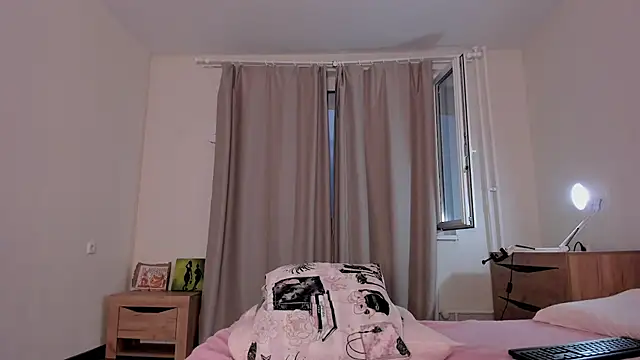 kate doroty online show from 9, 12, 2024