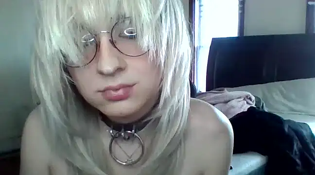 Snapshot of YandereDemon chatting on 27, 12, 2024 YandereDemon online show from 27, 12, 2024