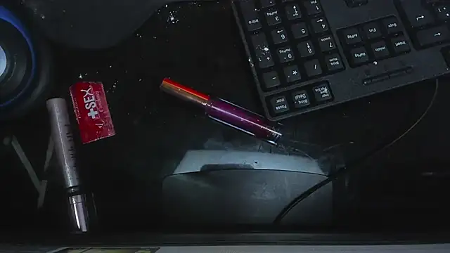 Snapshot of MaddyHudson chatting on 7, 12, 2024 MaddyHudson online show from 7, 12, 2024