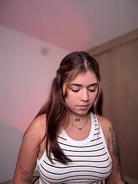 JoselinFlower  online show from 22, 12, 2024