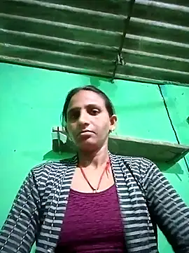 Snapshot of Baby__Shreya chatting on 28, 10, 2025 Baby  Shreya online show from 28, 10, 2025