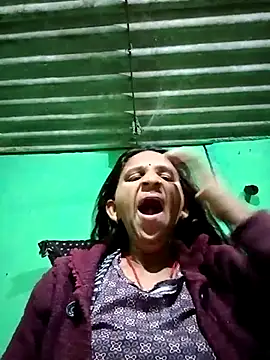 Snapshot of Baby__Shreya chatting on 1, 12, 2025 Baby Shreya online show from 1, 12, 2025