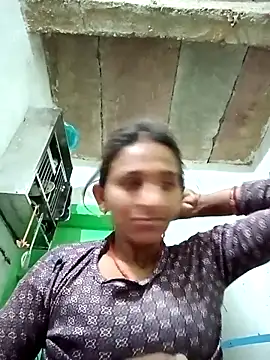 Snapshot of Baby__Shreya chatting on 20, 12, 2025 Baby Shreya online show from 20, 12, 2025