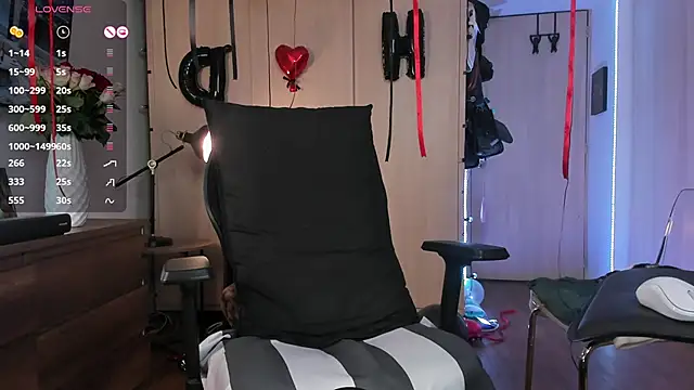 ariana fitl  online show from 15, 1, 2025