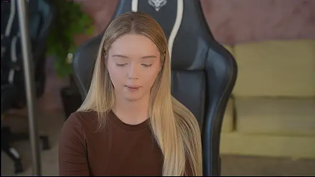 Cassy-Celestial  online show from 4, 11, 2025