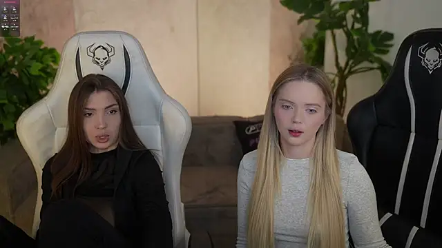 Cassy-Celestial  online show from 28, 11, 2025