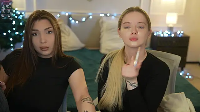 Cassy-Celestial  online show from 19, 12, 2025