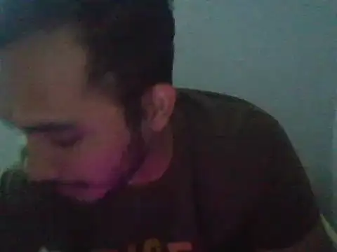 Snapshot of alesssterling chatting on 13, 11, 2025 alesssterling online show from 13, 11, 2025