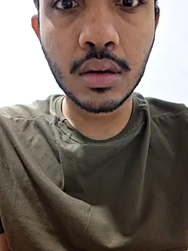 Snapshot of alesssterling chatting on 14, 11, 2025 alesssterling online show from 14, 11, 2025