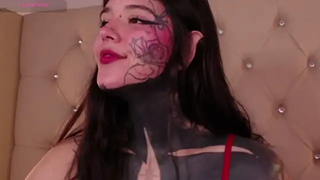 SylveonFox online show from 18, 12, 2024