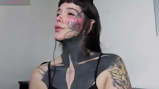 SylveonFox online show from 3, 1, 2025