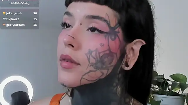 SylveonFox online show from 10, 3, 2025