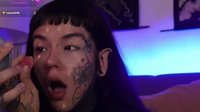 SylveonFox online show from 29, 9, 2025