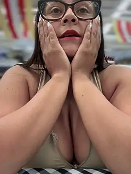 Sol biglips online show from 12, 2, 2025