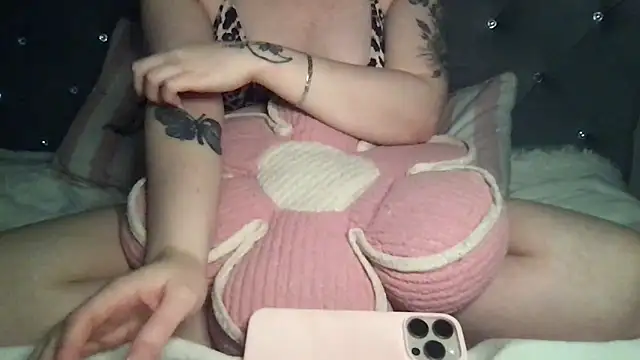 femmefatalebabe online show from 23, 3, 2026