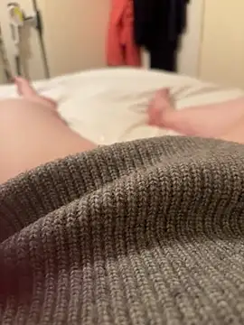 Snapshot of curvygirll2 chatting on 8, 1, 2025 curvygirll2 online show from 8, 1, 2025