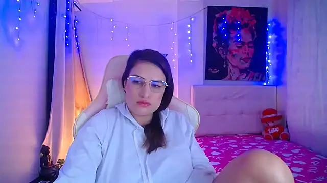 esmeraldaa230 online show from 29, 12, 2024