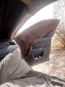 Snapshot of FloppyPickle4u chatting on 9, 2, 2025 FloppyPickle4u online show from 9, 2, 2025