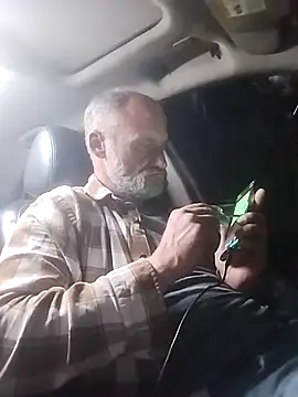 Snapshot of FloppyPickle4u chatting on 16, 2, 2025 FloppyPickle4u online show from 16, 2, 2025