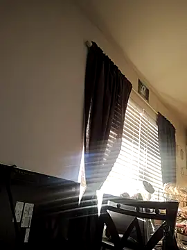 Snapshot of FloppyPickle4u chatting on 25, 2, 2025 FloppyPickle4u online show from 25, 2, 2025