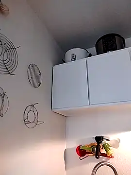 Snapshot of FloppyPickle4u chatting on 26, 2, 2025 FloppyPickle4u online show from 26, 2, 2025