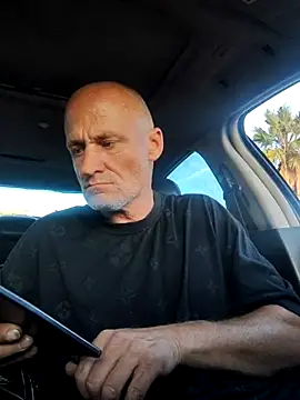 Snapshot of FloppyPickle4u chatting on 28, 2, 2025 FloppyPickle4u online show from 28, 2, 2025