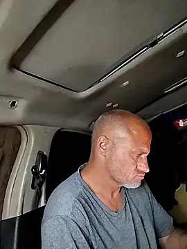 Snapshot of FloppyPickle4u chatting on 3, 3, 2025 FloppyPickle4u online show from 3, 3, 2025