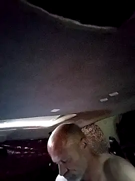 Snapshot of FloppyPickle4u chatting on 6, 3, 2025 FloppyPickle4u online show from 6, 3, 2025