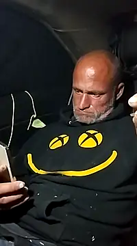 Snapshot of FloppyPickle4u chatting on 10, 3, 2025 FloppyPickle4u online show from 10, 3, 2025