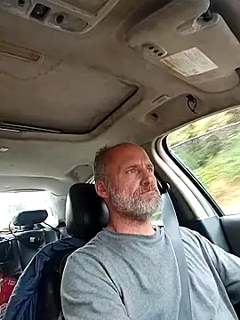 Snapshot of FloppyPickle4u chatting on 10, 9, 2025 FloppyPickle4u online show from 10, 9, 2025