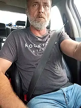 Snapshot of FloppyPickle4u chatting on 14, 9, 2025 FloppyPickle4u online show from 14, 9, 2025